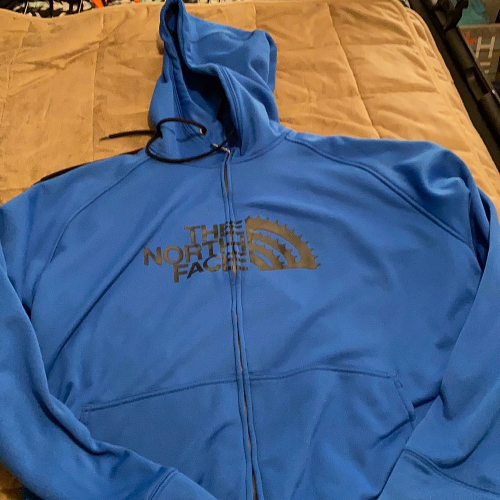 Men’s North Face Jacket